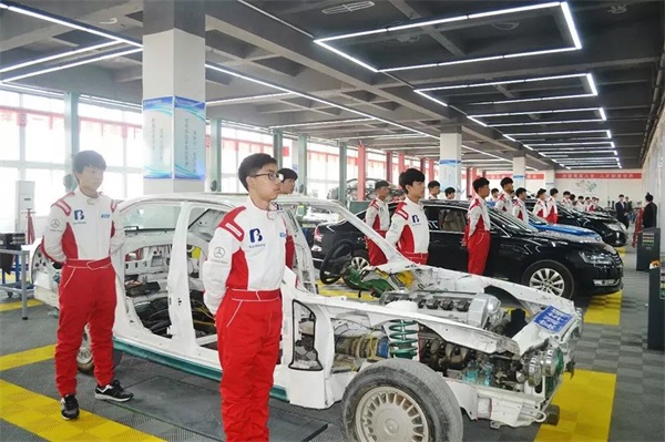  新能源汽车技术 