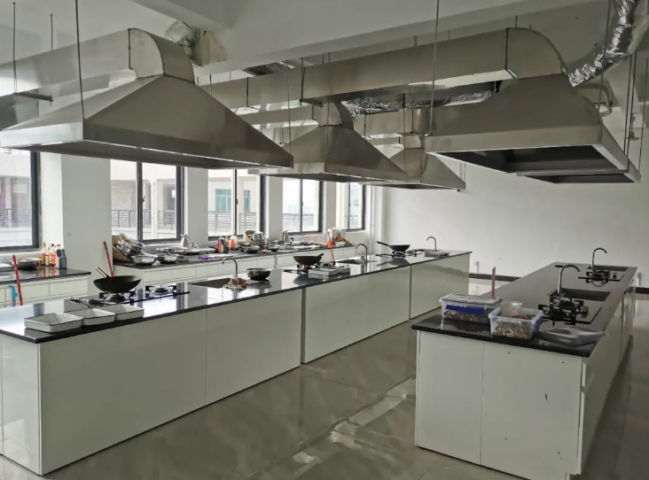  药品生产技术专业 